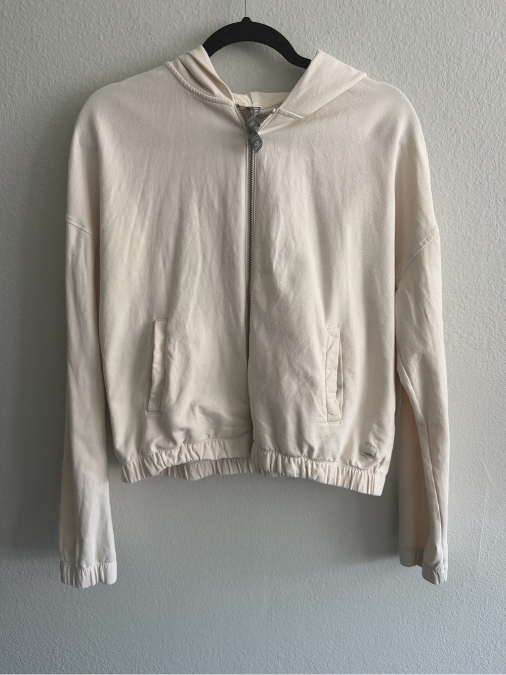 Vuori Lightweight Hooded Zip Jacket in Cream Size M Organic Cotton